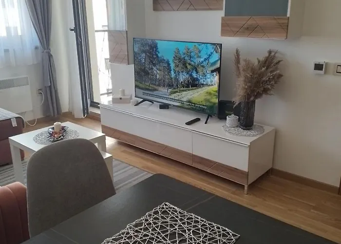 아파트 Four Seasons *